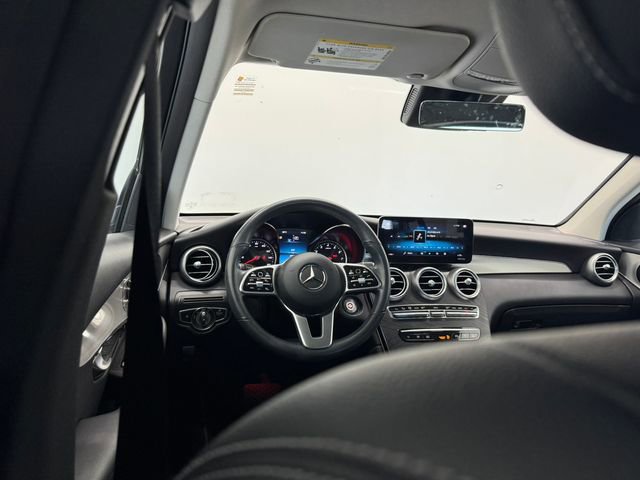 Used 2022 Mercedes-Benz GLC 300 image 39