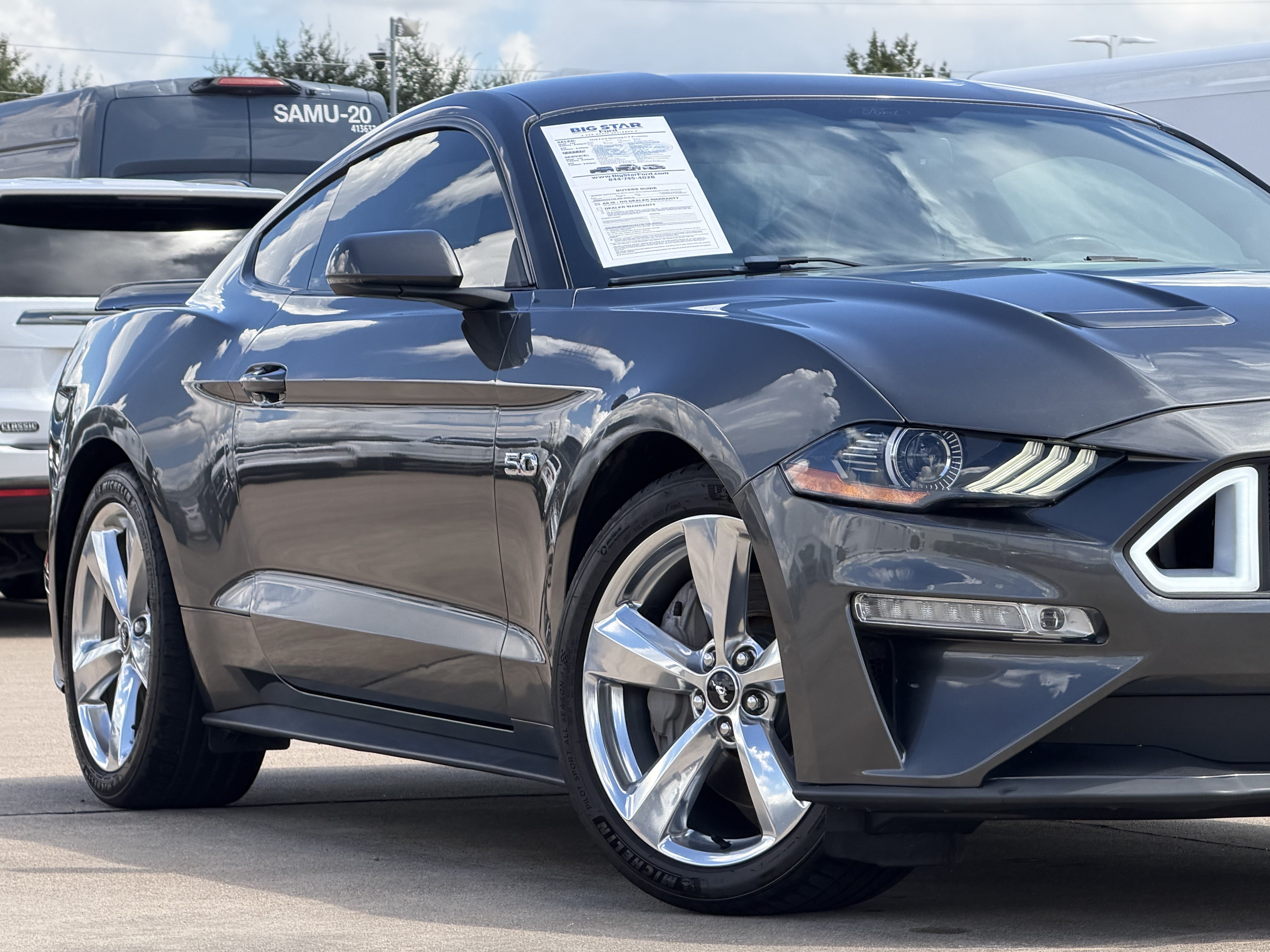 Used 2018 Ford Mustang GT Premium w/ Equipment Group 401A RWD image 12