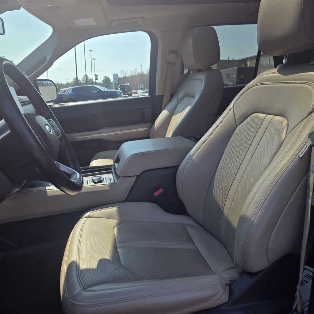 Used 2023 Ford Expedition Max Limited image 26