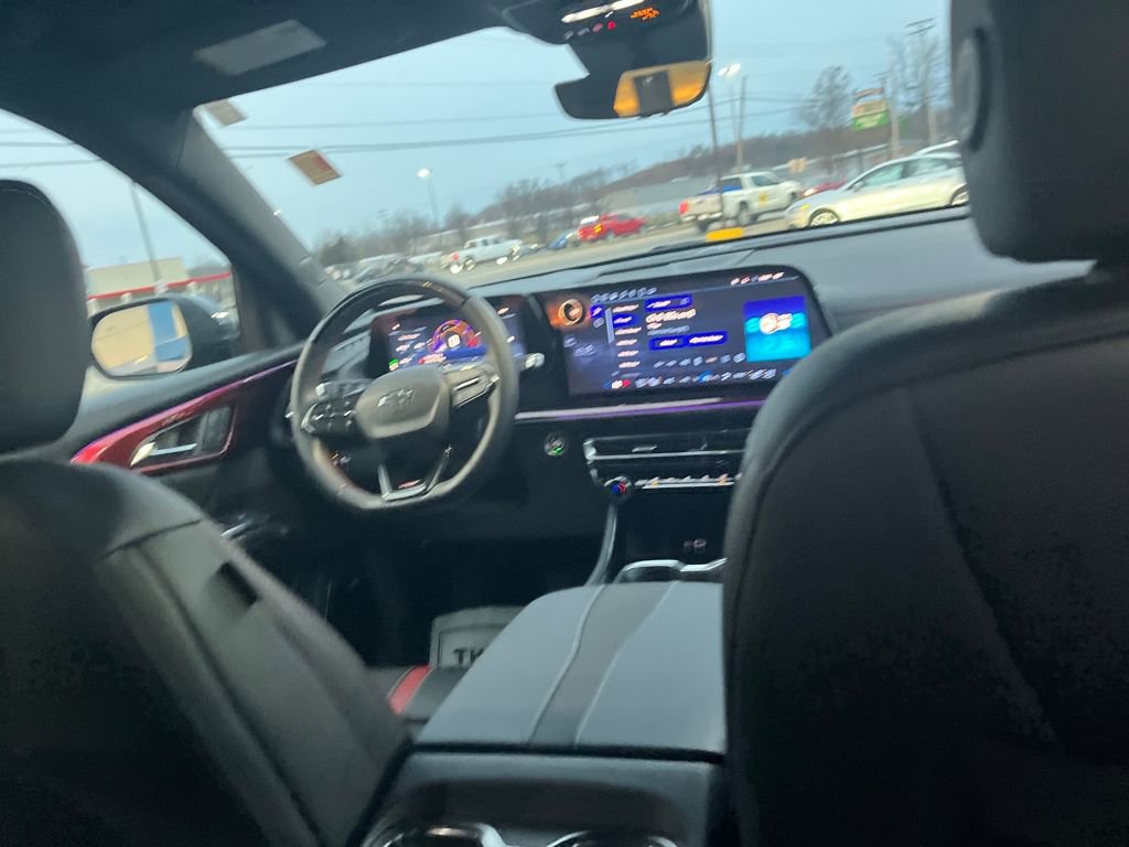 Used 2024 Chevrolet Traverse RS w/ LPO, Floor Liner Package image 25