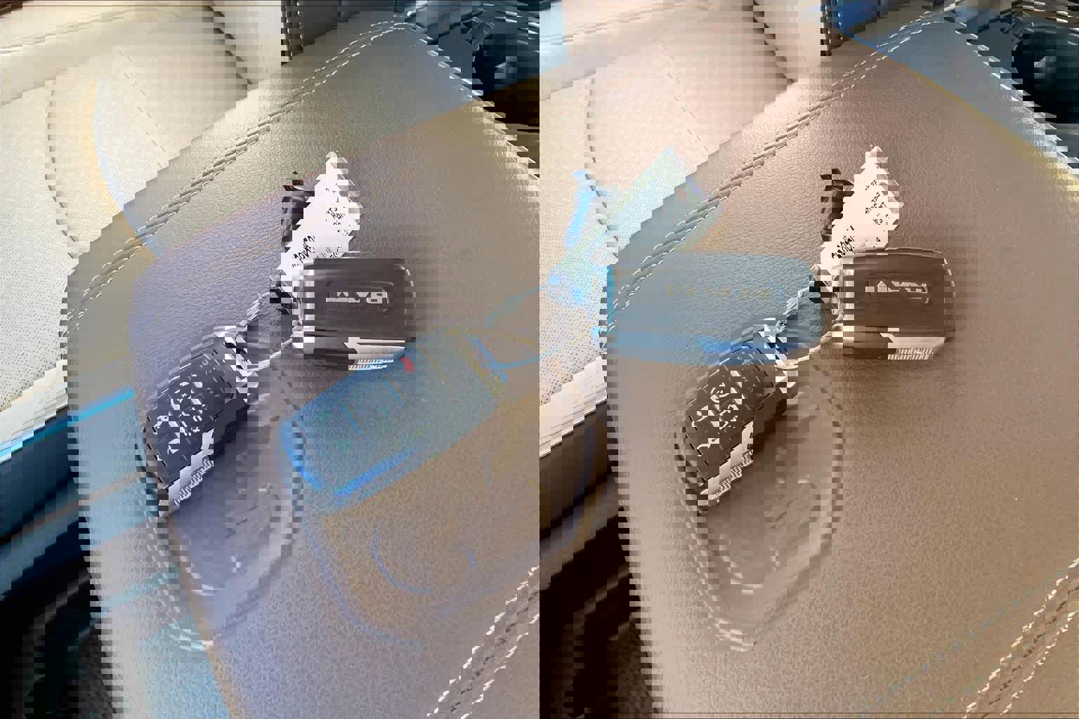 Used 2023 RAM 3500 Laramie image 13