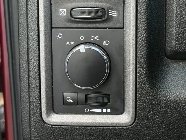 Used 2021 RAM 1500 Tradesman w/ Chrome Plus Package RWD image 20