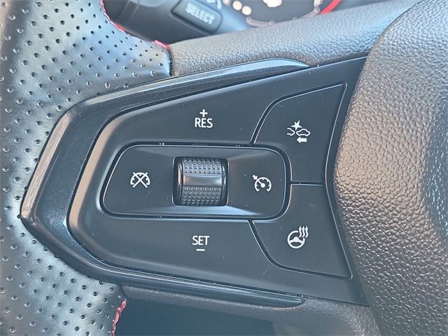 Certified 2025 Chevrolet Trax RS image 8