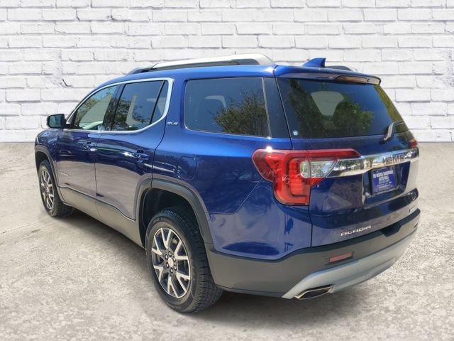 Certified 2023 GMC Acadia SLE w/ Driver Convenience Package image 2