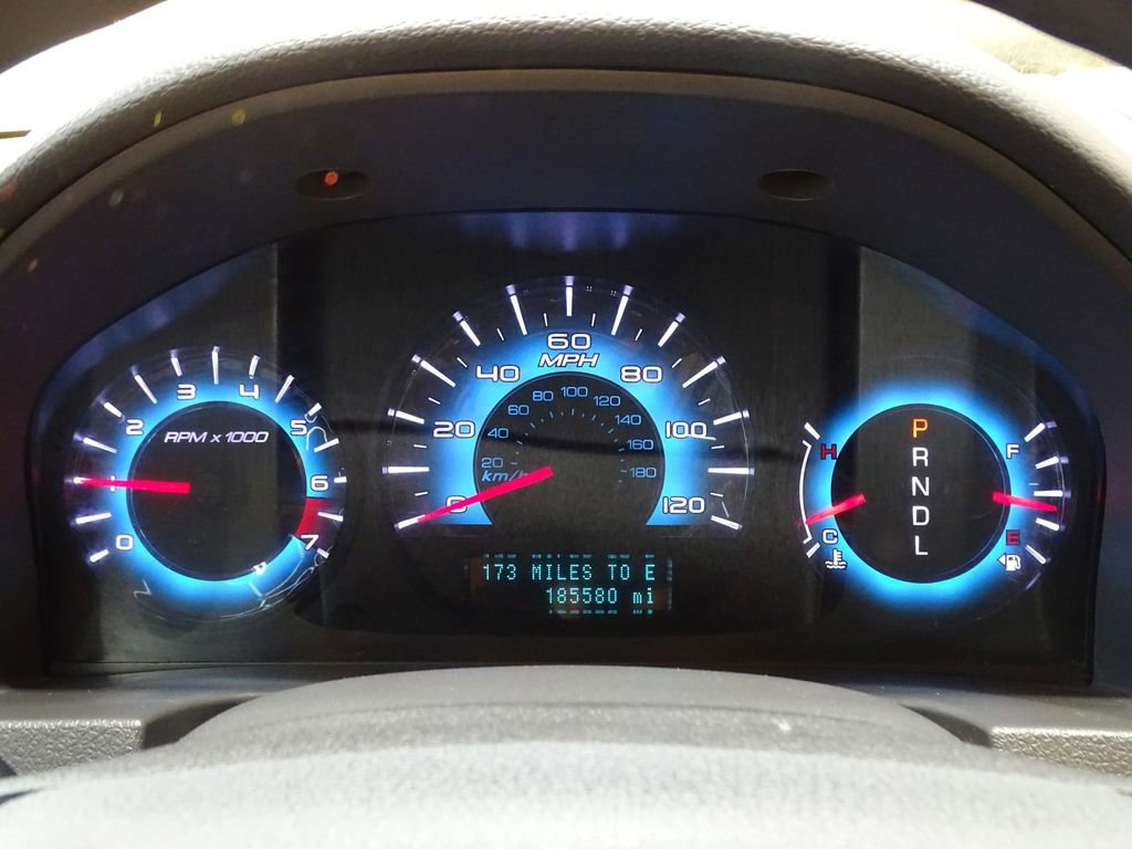 Used 2012 Ford Fusion SE image 25