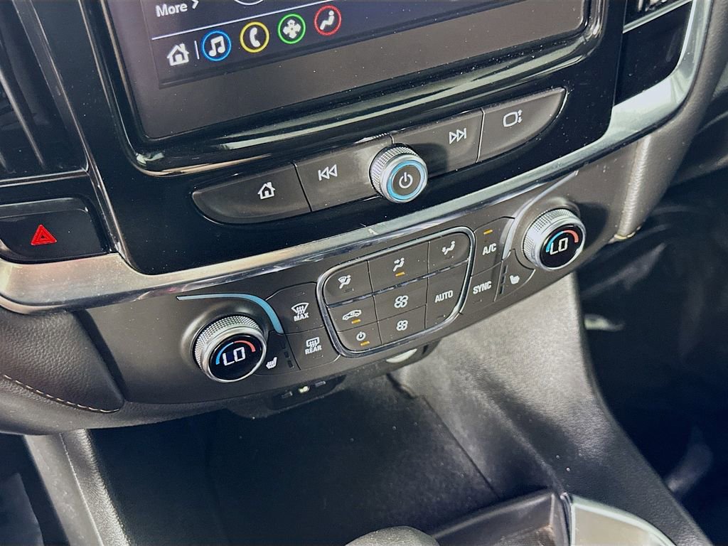 Used 2021 Chevrolet Traverse LT FWD image 27