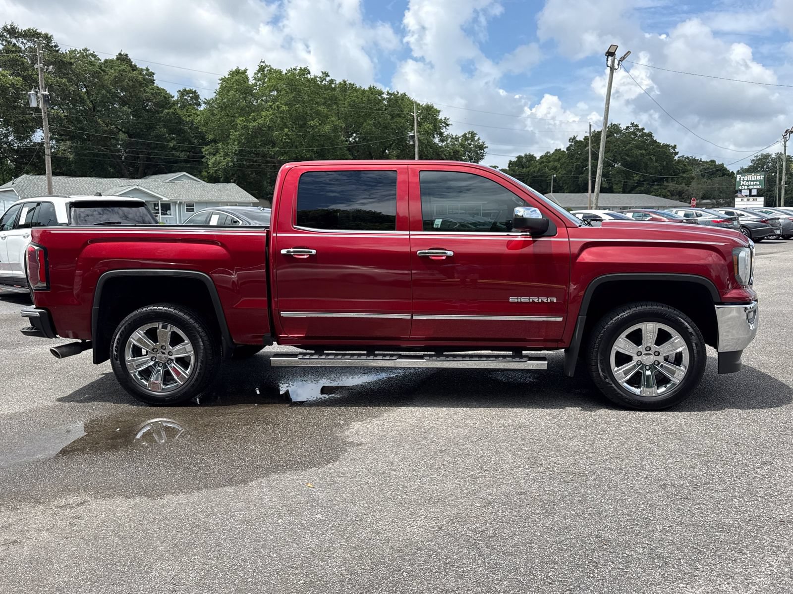 Used 2018 GMC Sierra 1500 SLT w/ SLT Premium Package RWD image 12
