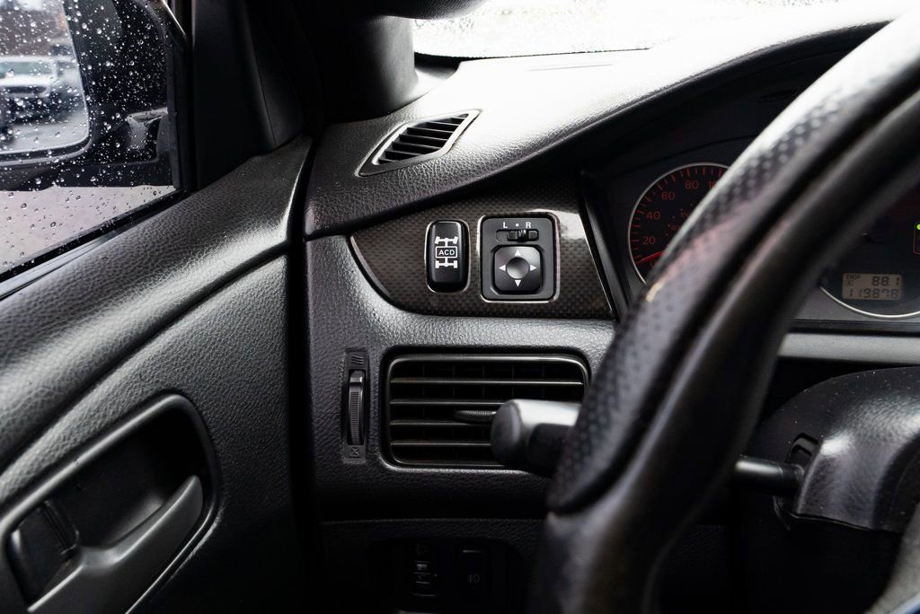 Used 2006 Mitsubishi Lancer Evolution AWD/4WD image 17