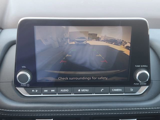 Used 2022 Nissan Rogue SV w/ SV Premium Package image 13