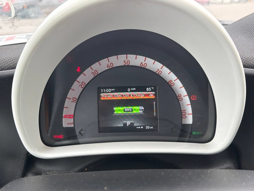 Used 2019 smart fortwo electric drive RWD image 6