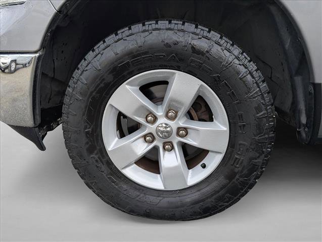 Used 2019 RAM 1500 Classic SLT w/ Luxury Group image 21