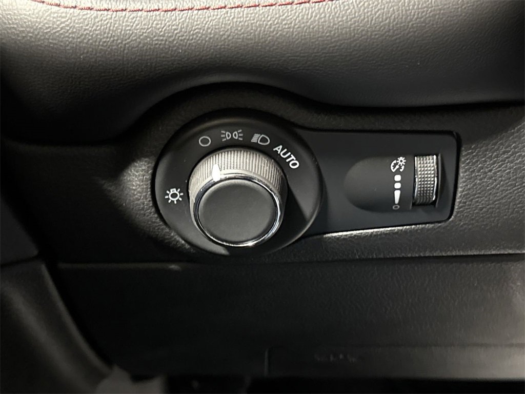 Used 2024 Dodge Durango R/T image 18