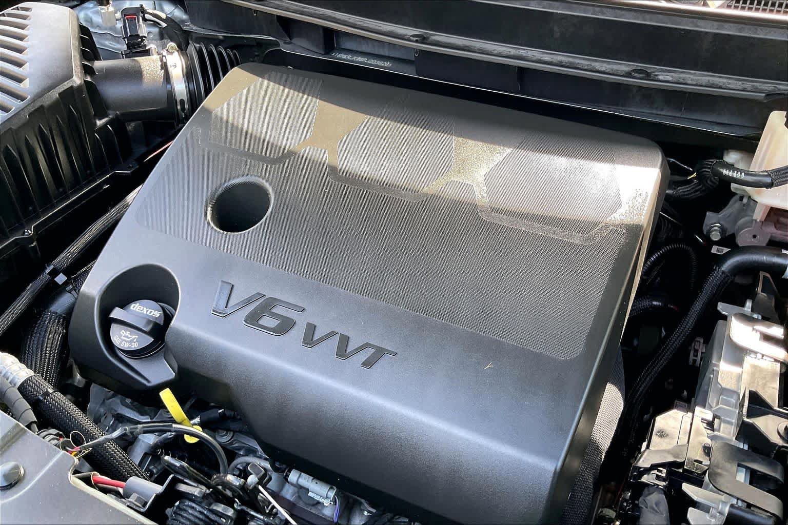 Certified 2023 Chevrolet Traverse RS image 33