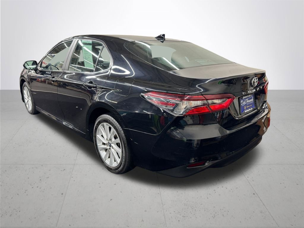 Used 2024 Toyota Camry LE w/ Cold Weather Package image 4