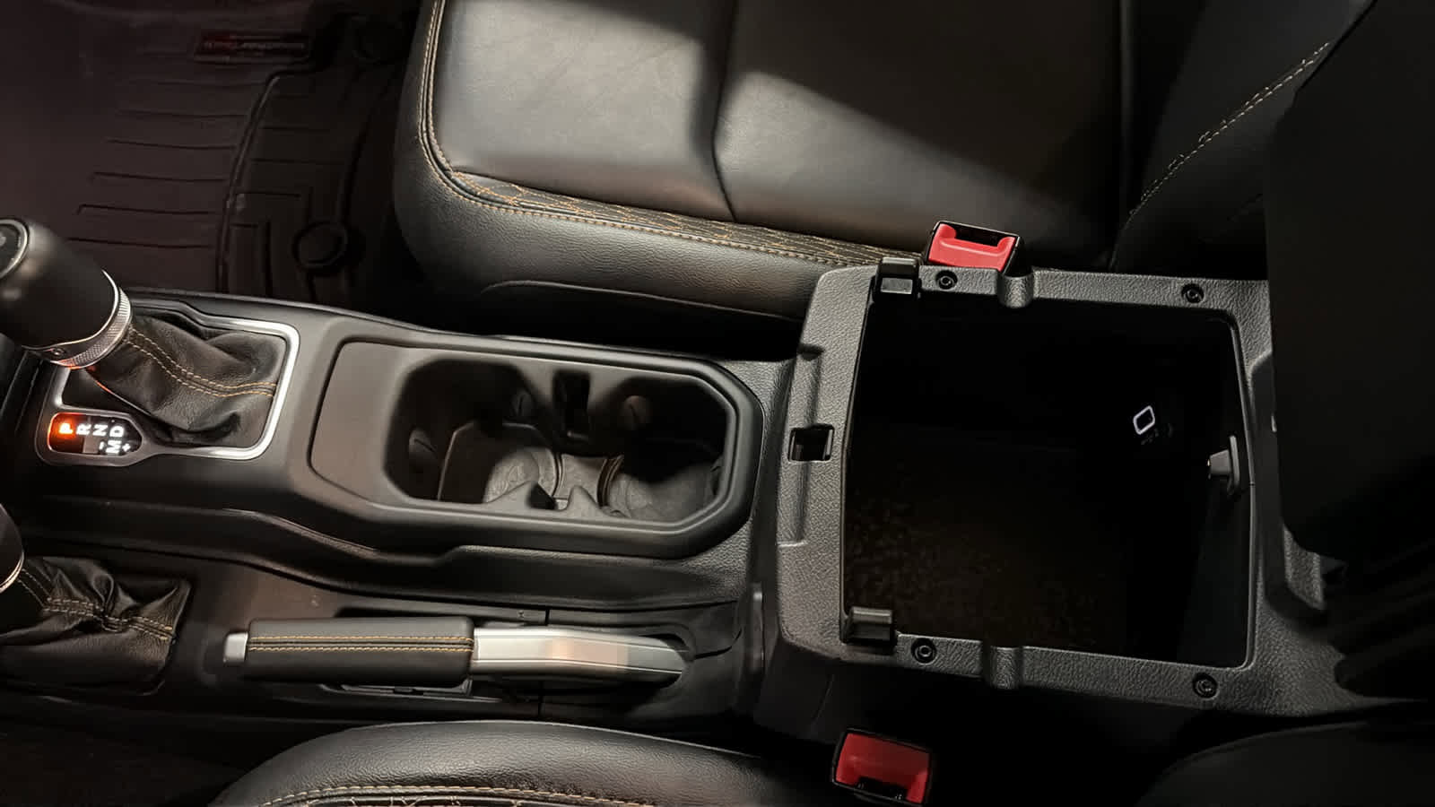 Used 2021 Jeep Wrangler Unlimited Sahara image 20