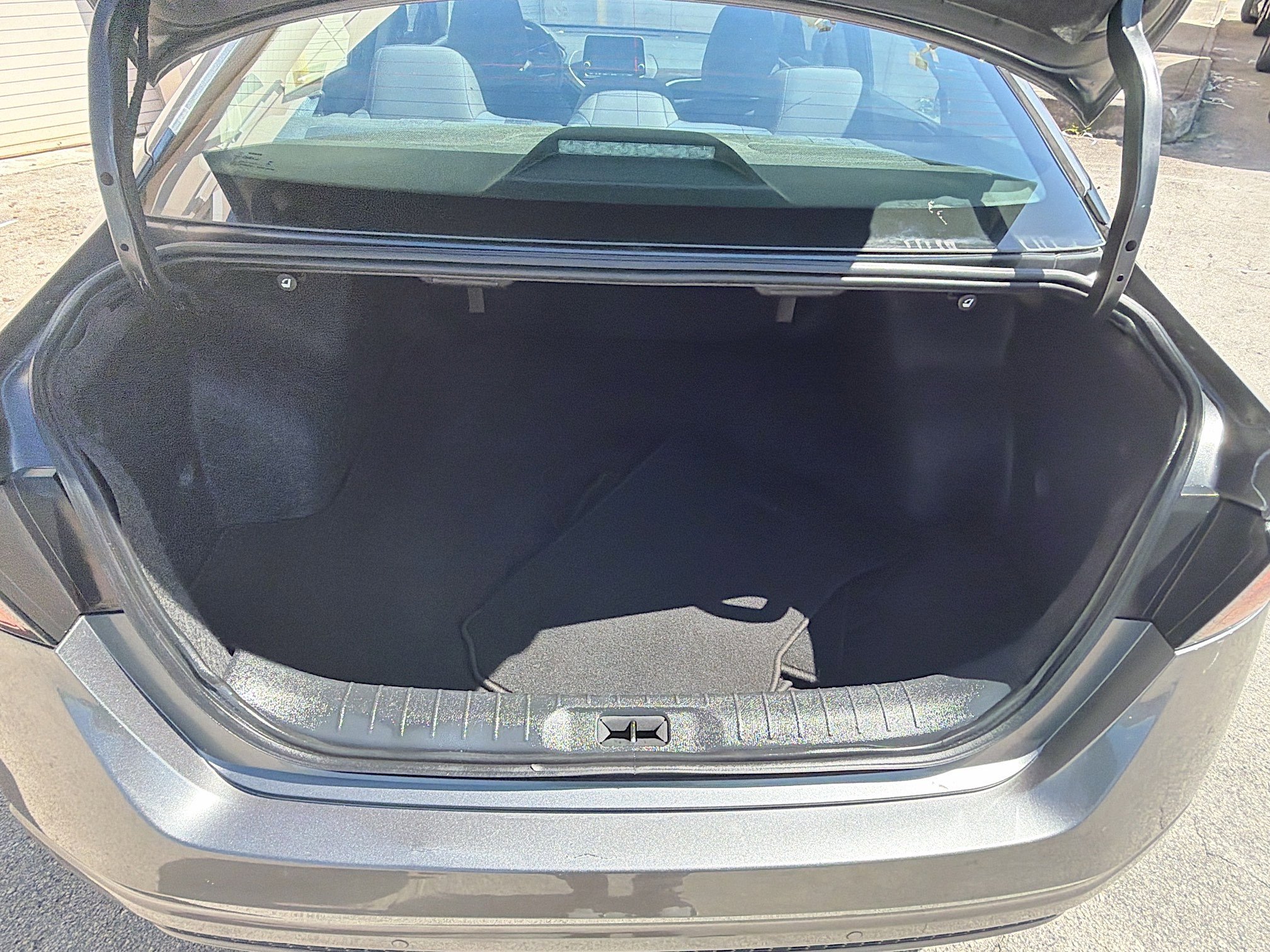 Used 2023 Nissan Altima 2.5 SV FWD image 24