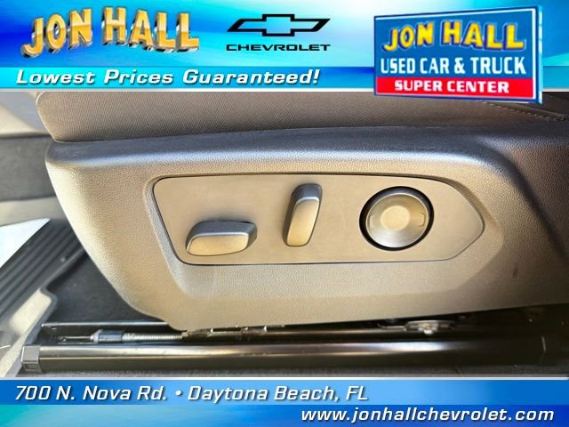 Used 2024 Chevrolet Colorado Trail Boss w/ Technology Package image 23