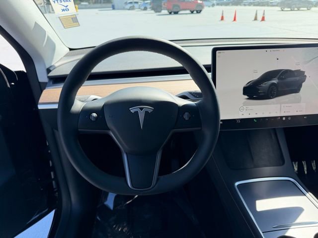 Used 2024 Tesla Model Y Long Range image 14