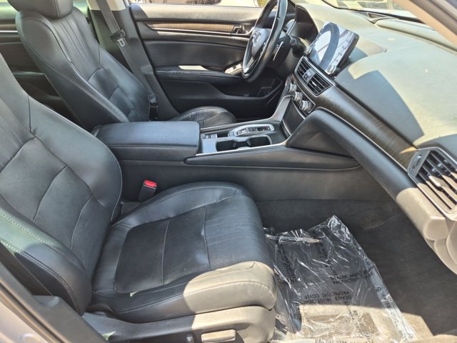 Used 2018 Honda Accord Touring image 27