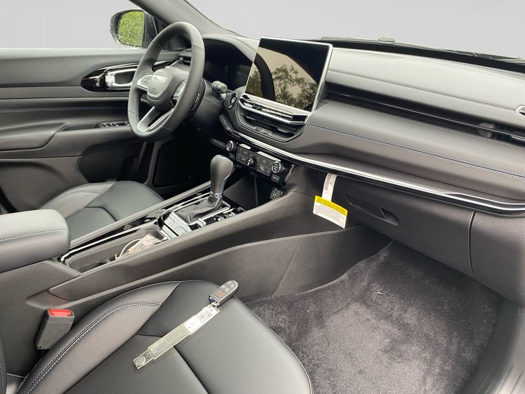 New 2026 Jeep Compass Limited AWD/4WD image 10