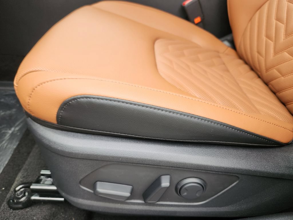 New 2026 Kia Sportage X-Line w/ X-Line Technology Package AWD/4WD image 9