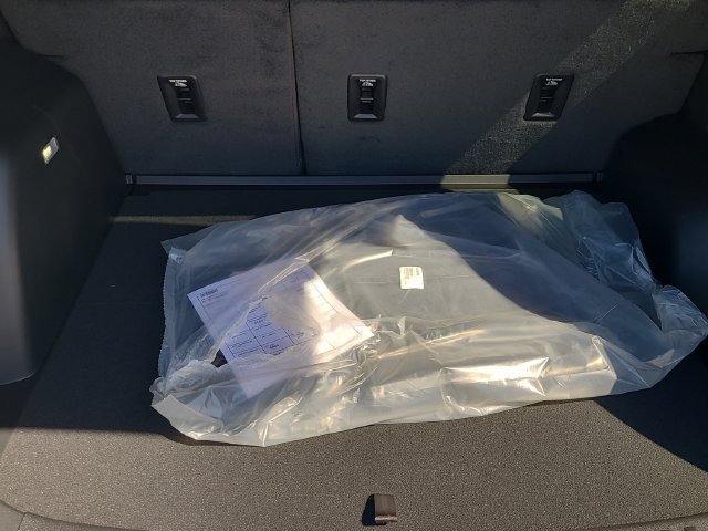 New 2027 Chevrolet Equinox RS w/ Safety and Technology Package FWD image 11