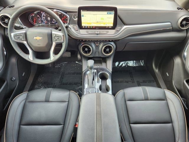 Used 2024 Chevrolet Blazer Premier image 27