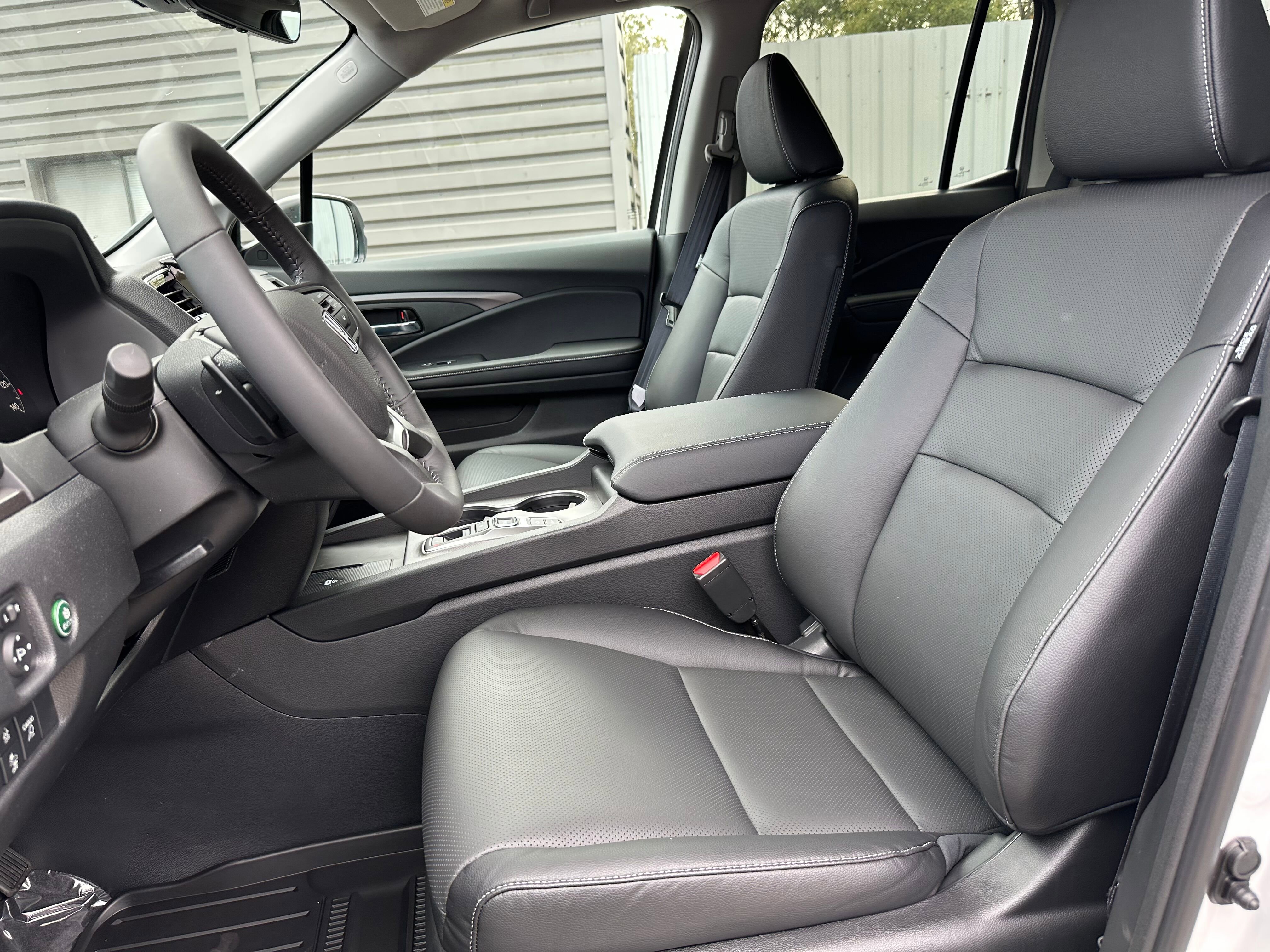 New 2025 Honda Ridgeline RTL image 18