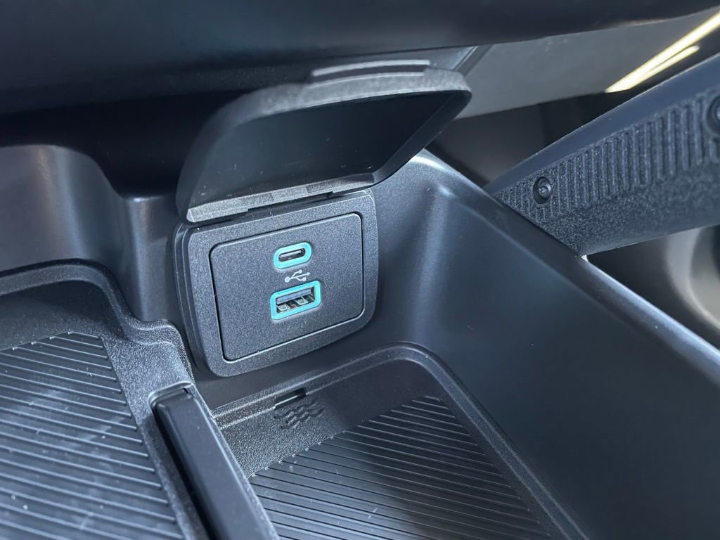 New 2025 Ford Bronco Badlands image 13