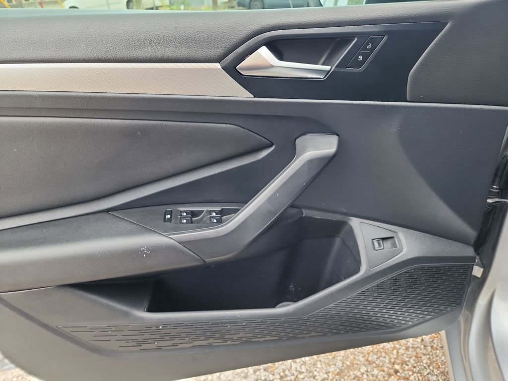 Used 2019 Volkswagen Jetta S w/ Driver Assistance Package image 12