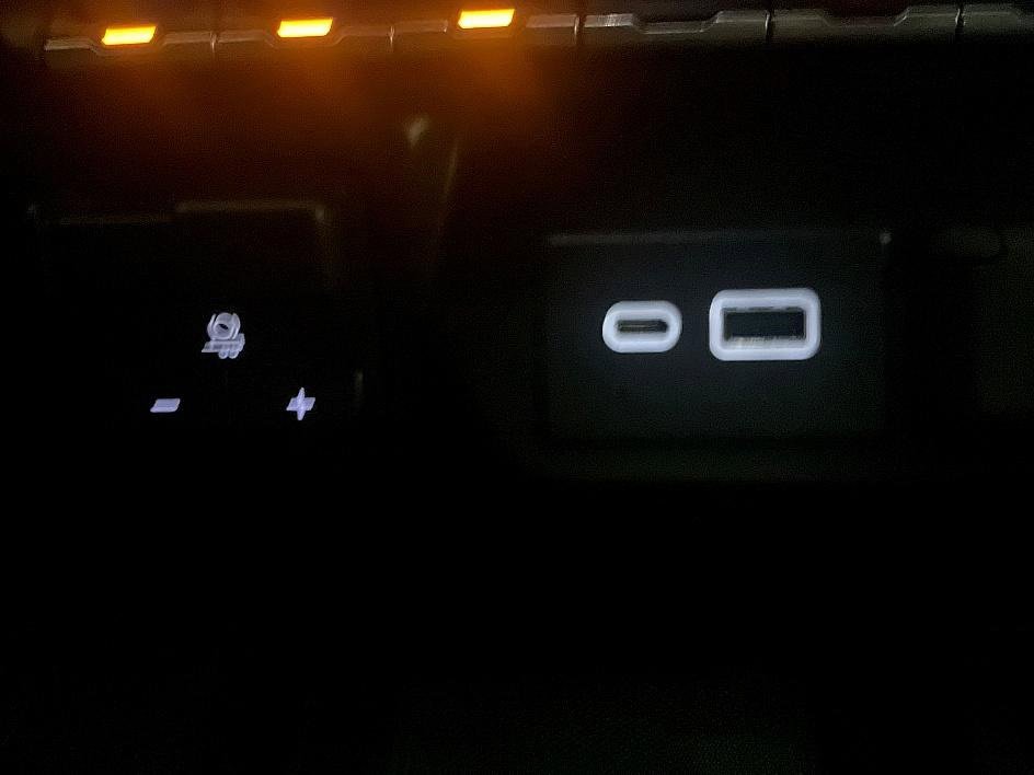 Used 2019 GMC Sierra 1500 Denali w/ Denali Ultimate Package image 23