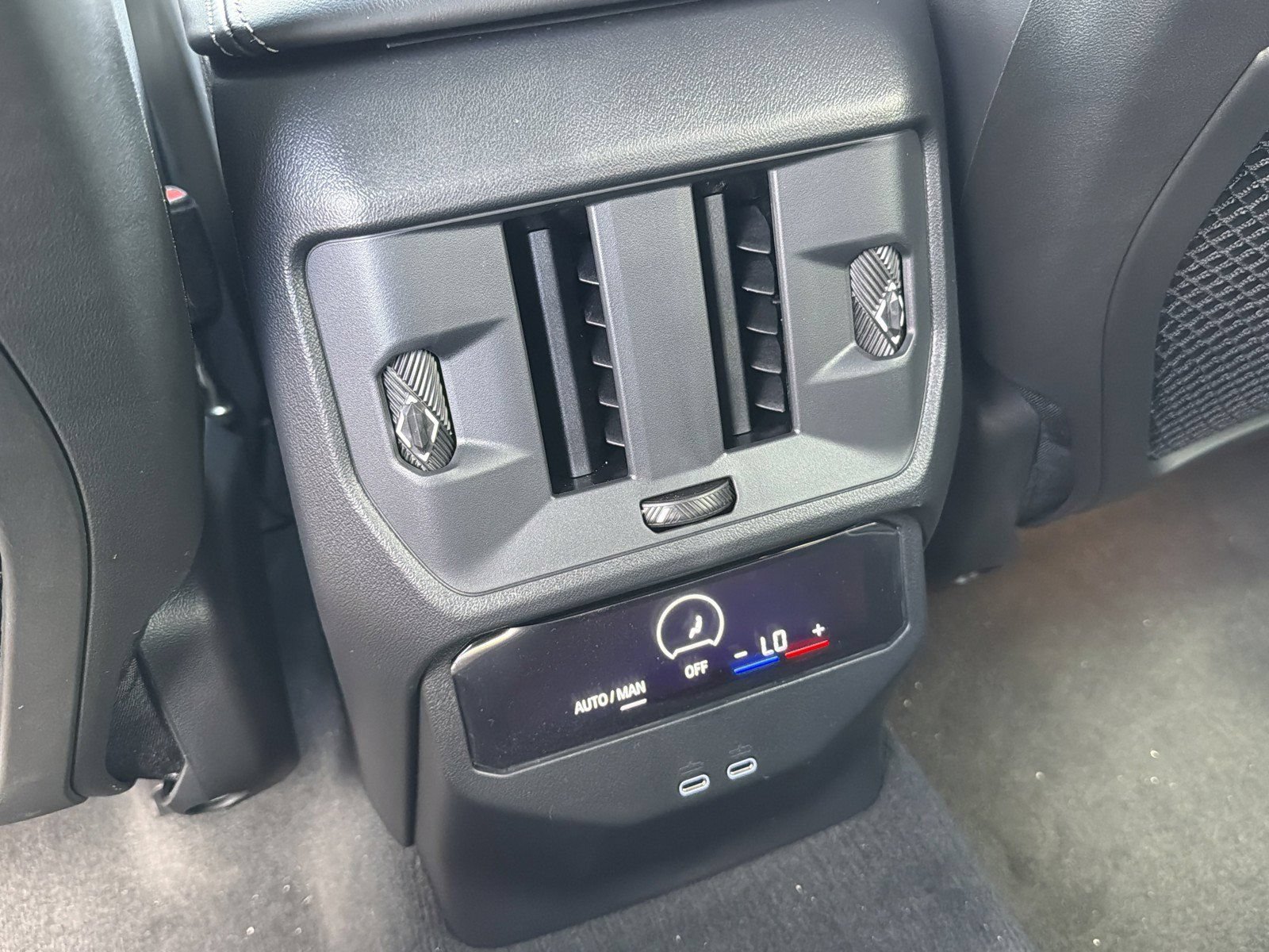 New 2026 BMW X3 xDrive30i w/ Premium Package AWD/4WD image 18