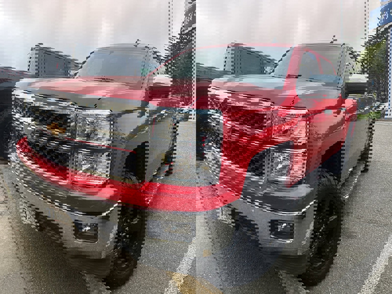 Used 2014 Chevrolet Silverado 1500 LT w/ LT Convenience Package image 3