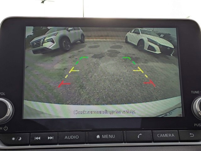 Certified 2024 Nissan Sentra SV image 26