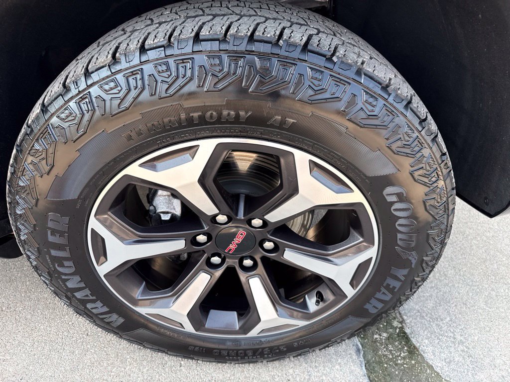 Used 2026 GMC Yukon AT4 Ultimate AWD/4WD image 22
