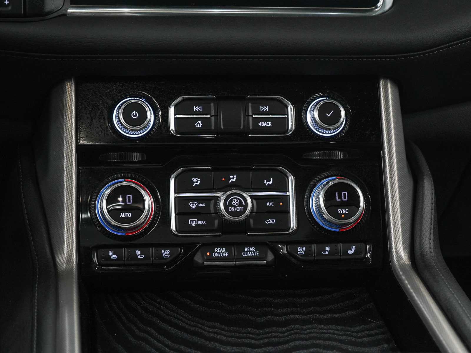 Used 2021 GMC Yukon Denali AWD/4WD image 22