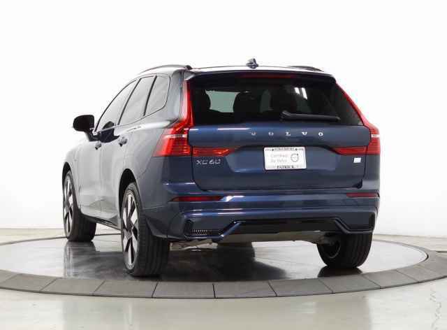 Used 2024 Volvo XC60 T8 Plus w/ Protection Package Premier image 6
