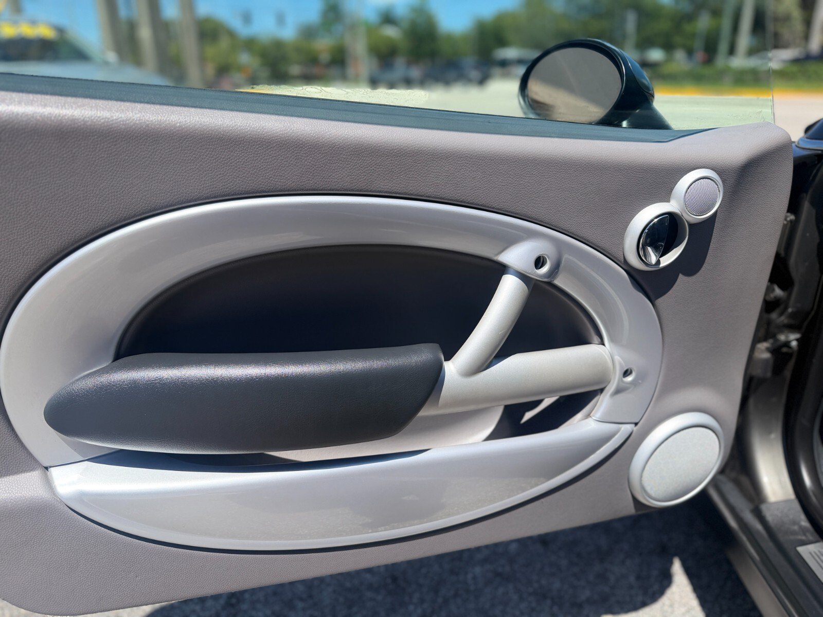 Used 2006 MINI Cooper Hardtop FWD image 9