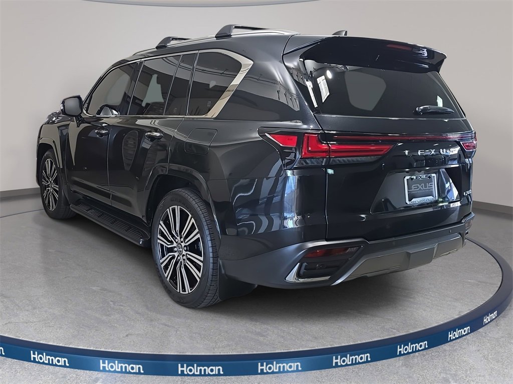 Certified 2025 Lexus LX 600 4WD w/ Luxury Package image 8
