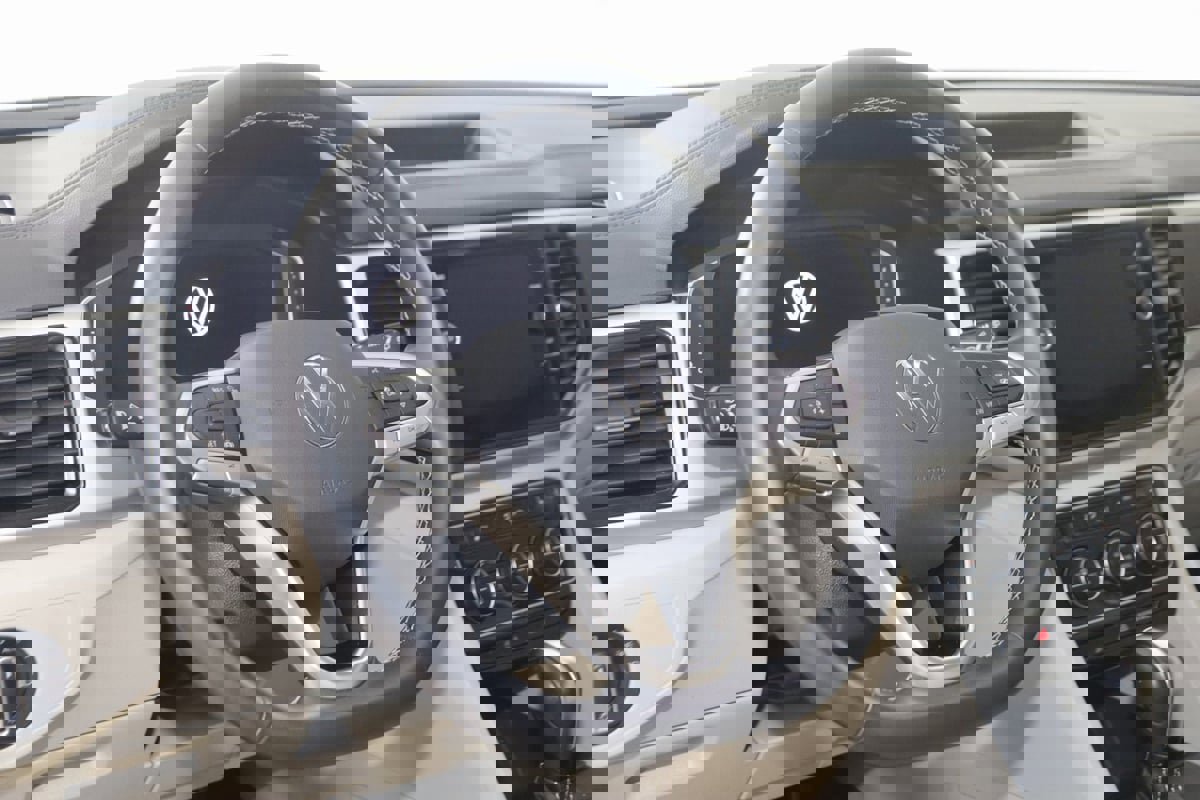 Used 2022 Volkswagen Atlas SE image 6