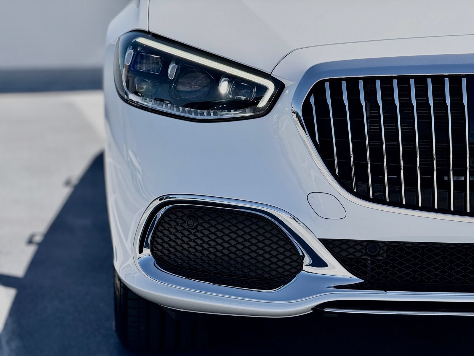 New 2026 Mercedes-Benz Maybach S 580 4MATIC image 7