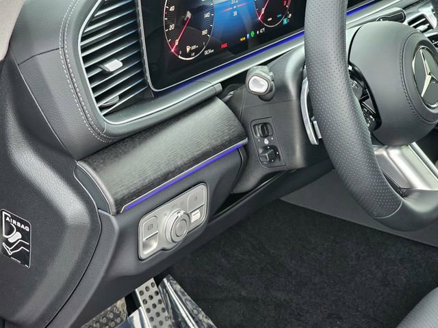 New 2026 Mercedes-Benz GLS 450 4MATIC image 16