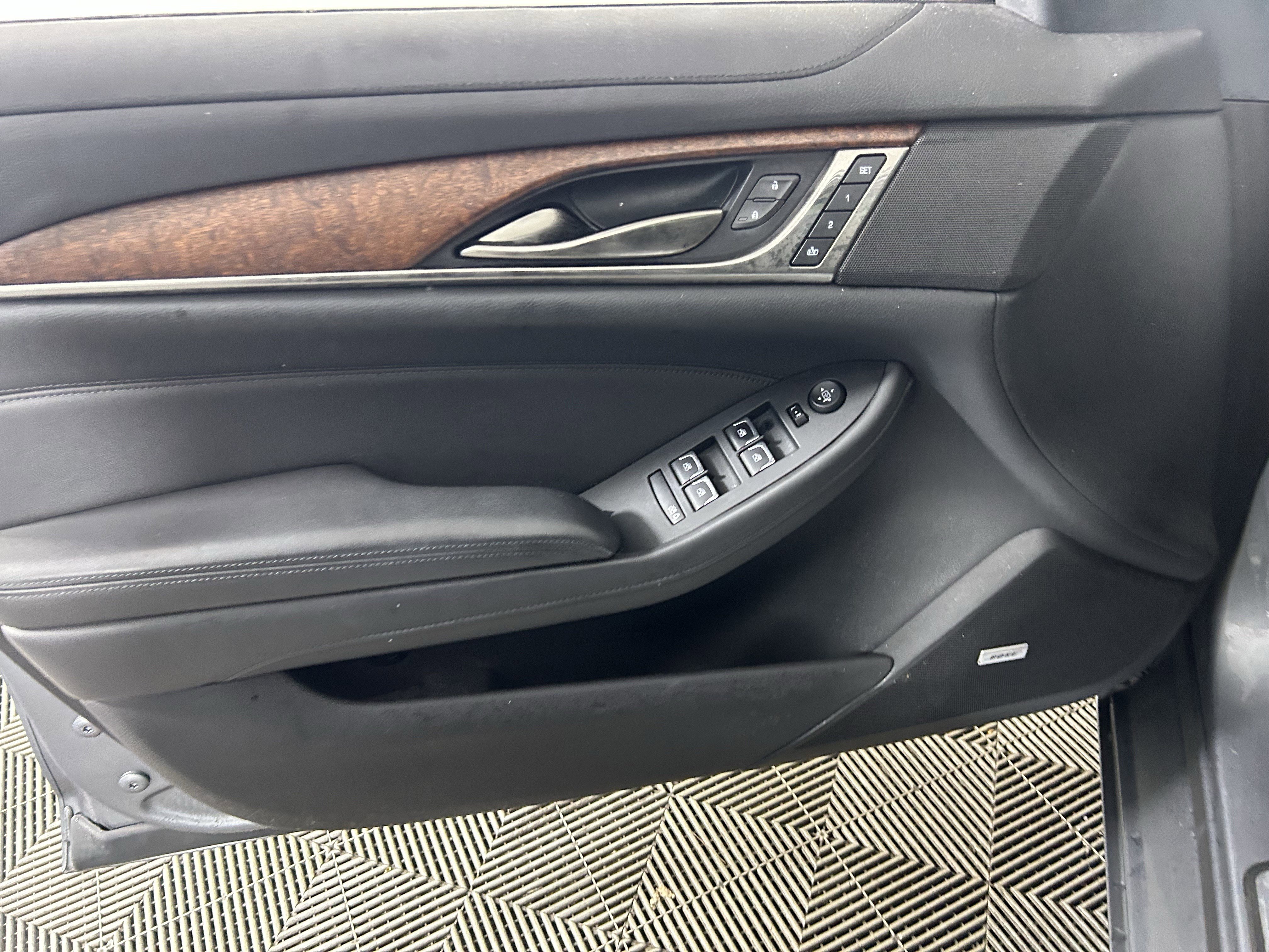 Used 2019 Cadillac CTS Luxury image 28