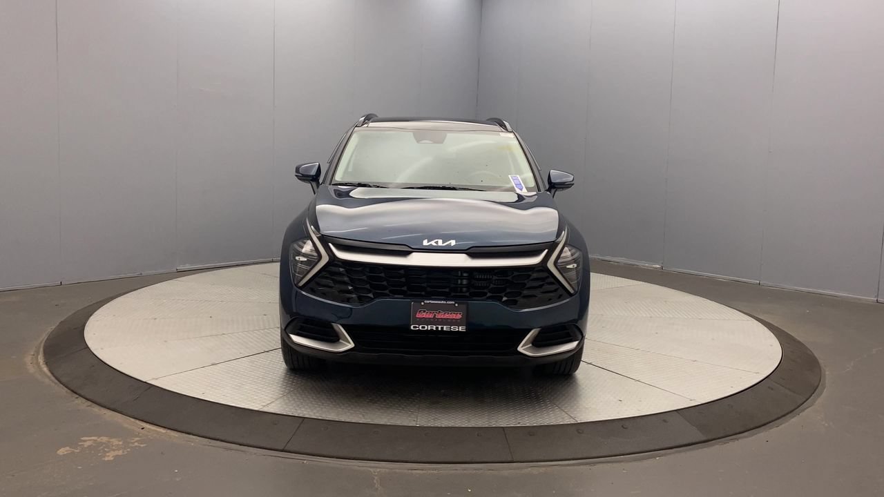 Used 2025 Kia Sportage EX w/ EX Premium Package AWD/4WD image 8