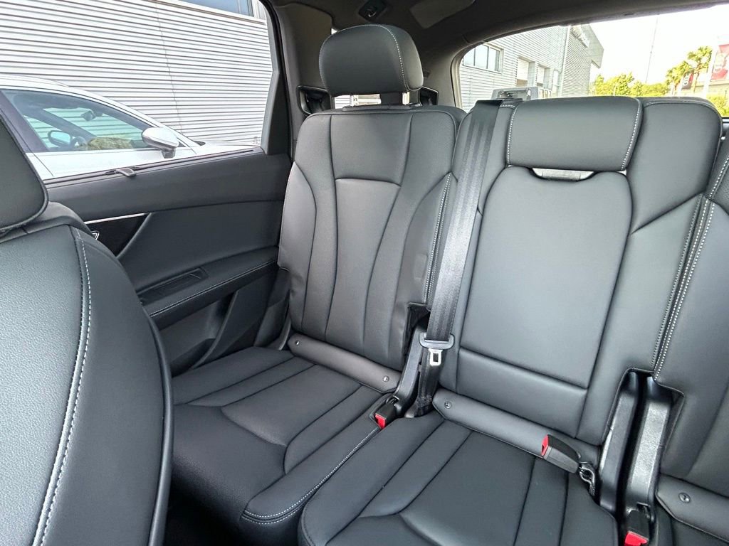 New 2026 Audi Q7 3.0T Premium Plus image 12