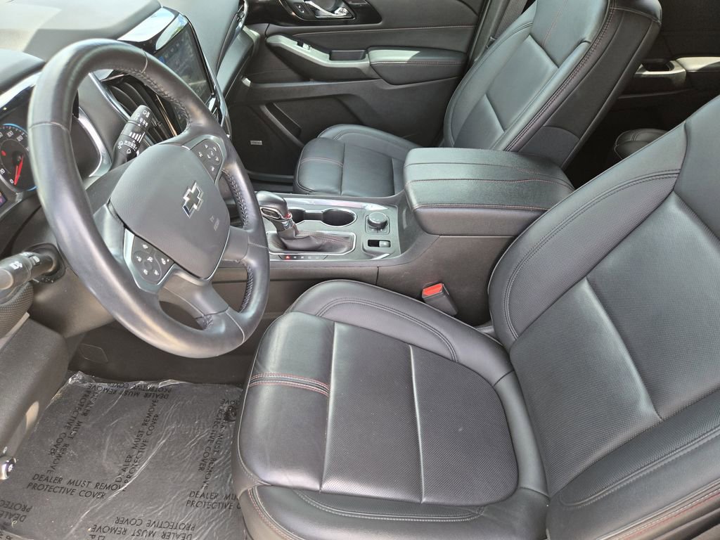 Used 2022 Chevrolet Traverse RS FWD image 18