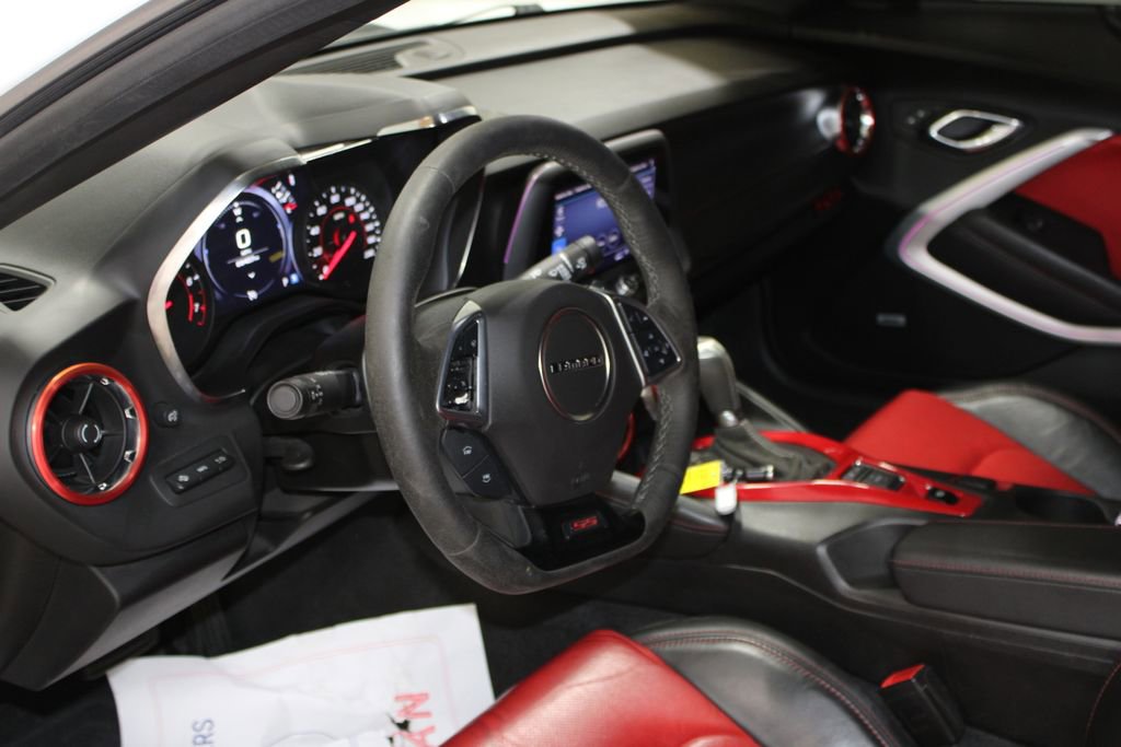 Used 2021 Chevrolet Camaro SS RWD image 18