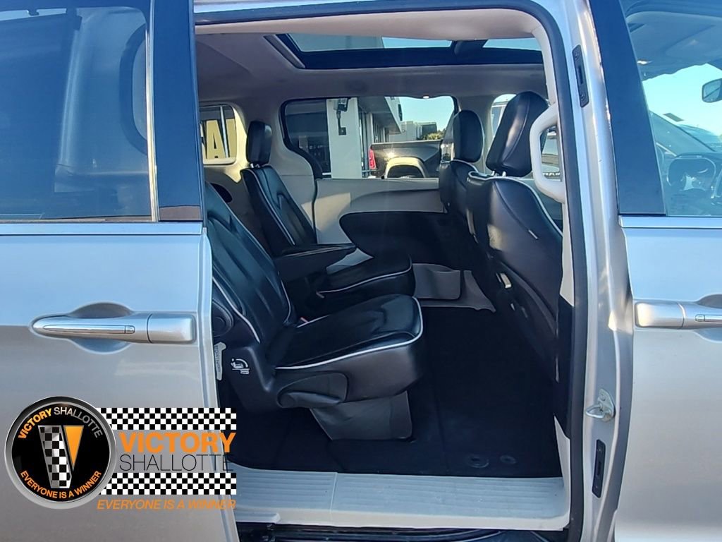 Certified 2023 Chrysler Pacifica Limited image 28