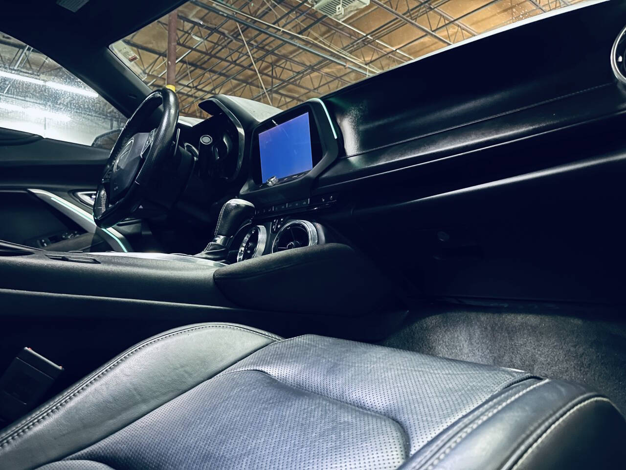 Used 2019 Chevrolet Camaro LT RWD image 20