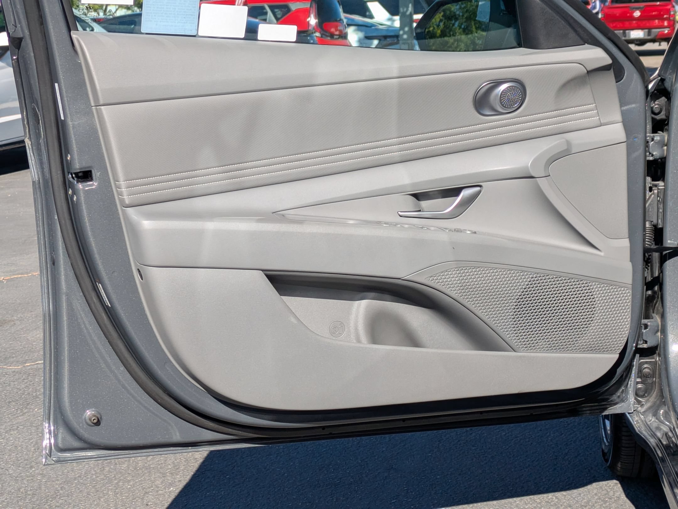 Certified 2025 Hyundai Elantra Sport FWD image 15